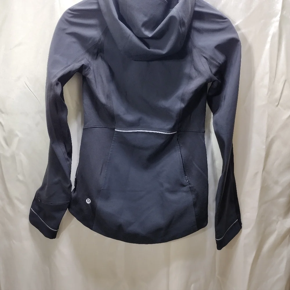LULULEMON 2 Cross Chill Jacket Black Hooded Warm Waterproof Thumbholes W4BJAS